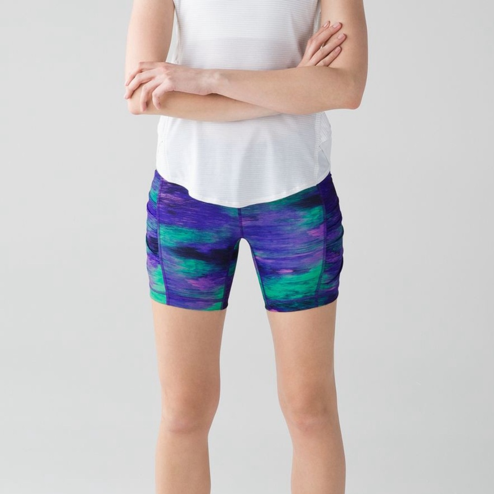 Lululemon Speed Track Short
Rio Nights Multi
